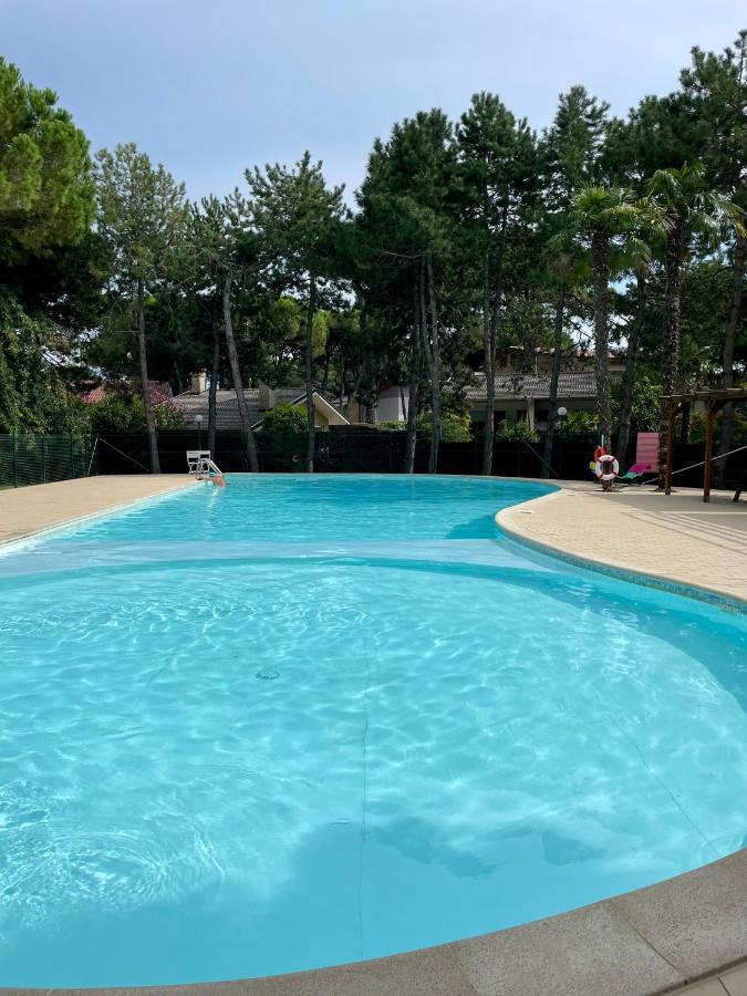 Villa Residenza Mayla à Lignano Sabbiadoro Extérieur photo